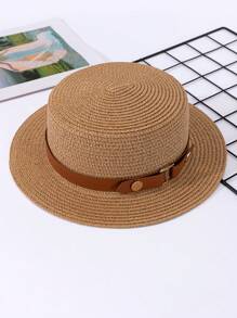 قبعة قش مسطحة للسيدات مزينة بدبابيس دائرية وحزام جلدي، وصيفية وعصرية ومناسبة لأجازة الشاطئ البوهيمية