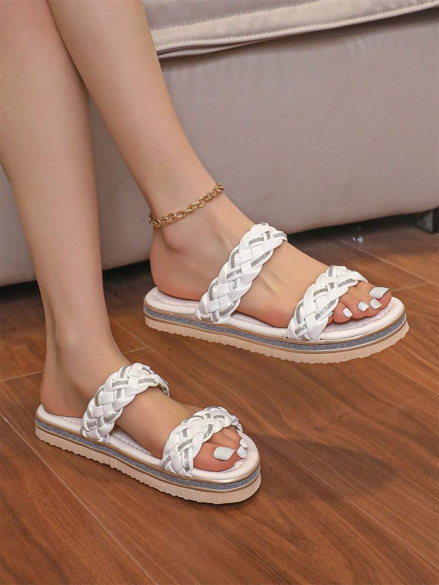 2024新款女士平底水钻拖鞋，编织系带一脚蹬沙滩拖鞋户外休闲露趾夏季凉鞋 - 白色 - 查看 1
