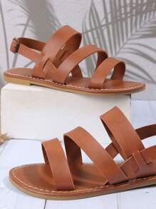 1 Pair Kids Flat Black Sandals, Solid Color PU, 3 Straps, Adjustable Buckle, Round Toe, TPR Non-Slip Sole, Lightweight, Cute, Suitable For 8+ Years Old Boys & Girls, Summer Beach Use, Run Small - Suggest Order 1 Size Up