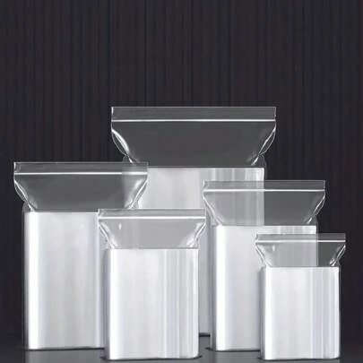 100个可重复密封透明塑料拉链袋，适用于零食、坚果、种子和糖果，非常适合旅行、运输和厨房储存，圣诞节情人节