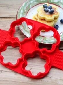 1pc 4-Grid Egg Frying Pan, Kitchen Baking Mold, Flower Shaped Silicone Egg Cooking Mold