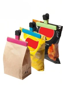Fermagli per sacchetti di patatine, 15 cm di dimensione grande, assortiti nei colori, pinze di plastica resistenti per sigillare snack e alimenti, forniture scolastiche per il rientro a scuola - Multicolore - Visualizzare 2