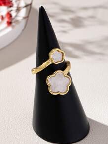 Clover Ring- A Minimalist & Fashionable Resin Clover Shaped Ring, Interlocking Four Leaf Clover Ring With Beach Vacation Style, Suitable For Ladies' Daily Wear Valentines - Five Leaf Clover Ring - View 14