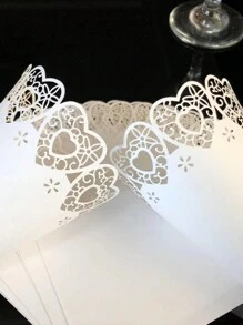 50 Peças Cones de Casamento para Pétalas, Confete Branco Vazado a Laser, Cones de Papel Vazados para Flores Secas, Decoração de Casamento, Lembrancinhas, Arremesso de Confete, Suprimentos de Casamento com Amor Vazado, Tubo de Papel Vazado a Laser, Cone de Papel, Natal