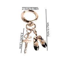 1入組合金芭蕾舞鞋鑰匙扣，適合作為汽車鑰匙扣或袋子吊飾，作為禮物非常適用 - 粉色 - 查看 2