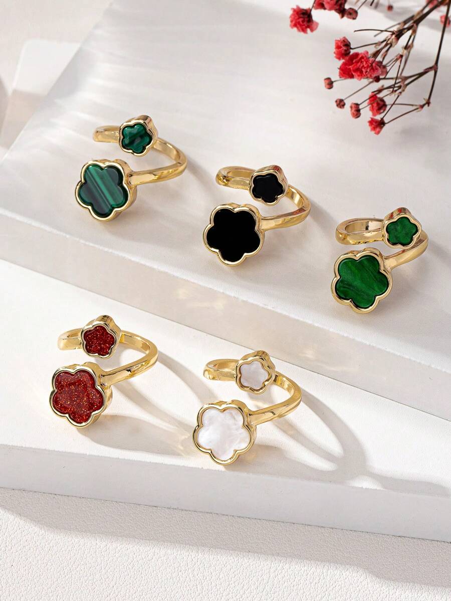 Clover Ring- A Minimalist & Fashionable Resin Clover Shaped Ring, Interlocking Four Leaf Clover Ring With Beach Vacation Style, Suitable For Ladies' Daily Wear Valentines - Five Leaf Clover Ring - View 1