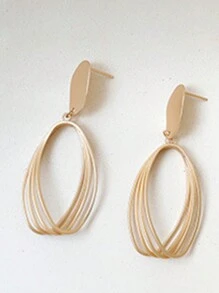 2pcs Lightweight Tear Drop Shaped Dangle Earrings With Gold-Tone Pendant For Daily Commuting