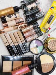 SURPRISE Makeup BOX, MYSTERY BOX MAKEUP The Makeup Products Included Are Eye Shadow, Eyebrow Pencil, Blush, Eyeliner, Mascara, Lipstick, Lip Liner, Cream Makeup Base, Powder, Foundation Makeup, Loose Powder And Much More. - 15PCS - View 7