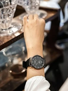 TOMI Women's Minimalist Ultra-Thin Two-Needle Semi-Real Dial Small Seconds Dial Retro Leather Strap Quartz Watch, Suitable For Daily Life And Holiday Gifts - Black - View 3