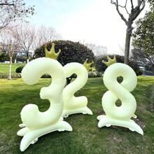 White - Base Crown Numbers