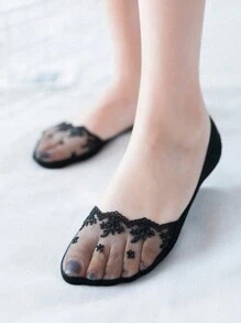 1 Pair Of Invisible Lace Short Socks For Student