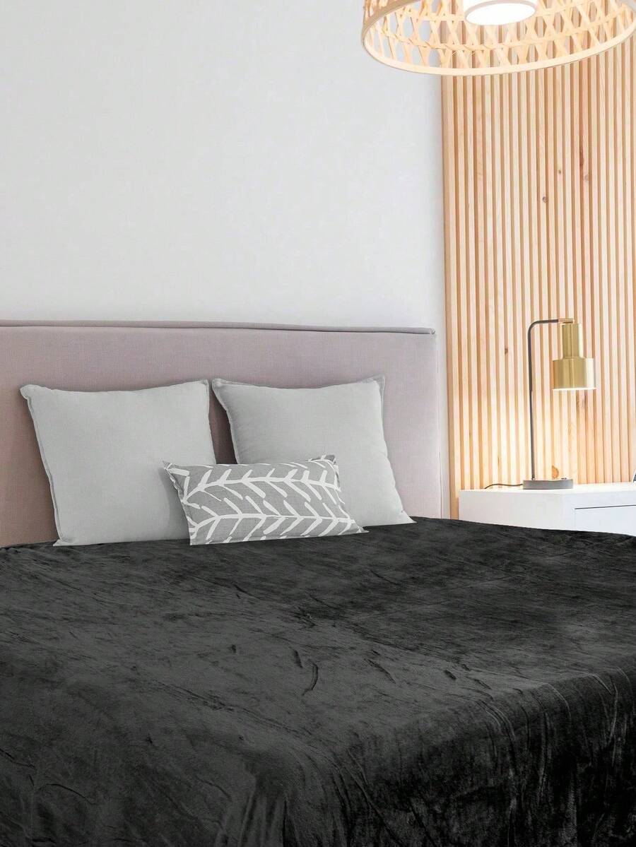 Flat Sheets - Black - View 1
