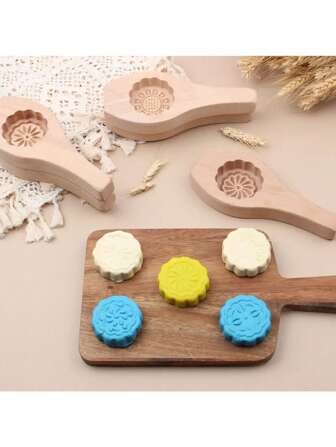 1 Piece Randomly Shipped Wooden Cake Mold, Wooden Cookie Press Mold, Moon Cake Mold, DIY Pastry Muffin Pie Pumpkin Pie Dessert Embossing Baking Bread Middle Eastern Cookie Press Carving Round Wooden Mold Kitchen Supplies Kitchen Accessories Home Kitchen Supplies,Suitable For Mid-Autumn Festival,Christmas, Halloween, Thanksgiving, Etc.