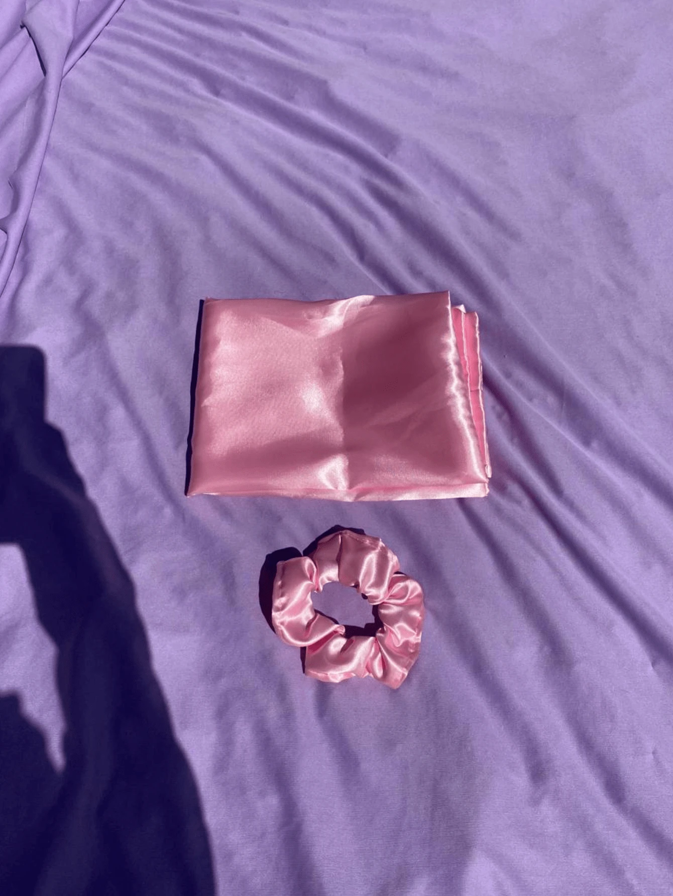 Fronha De Cetim 50x70 + Xuxinha De Cetim - Rosa Bebê - Visão 1
