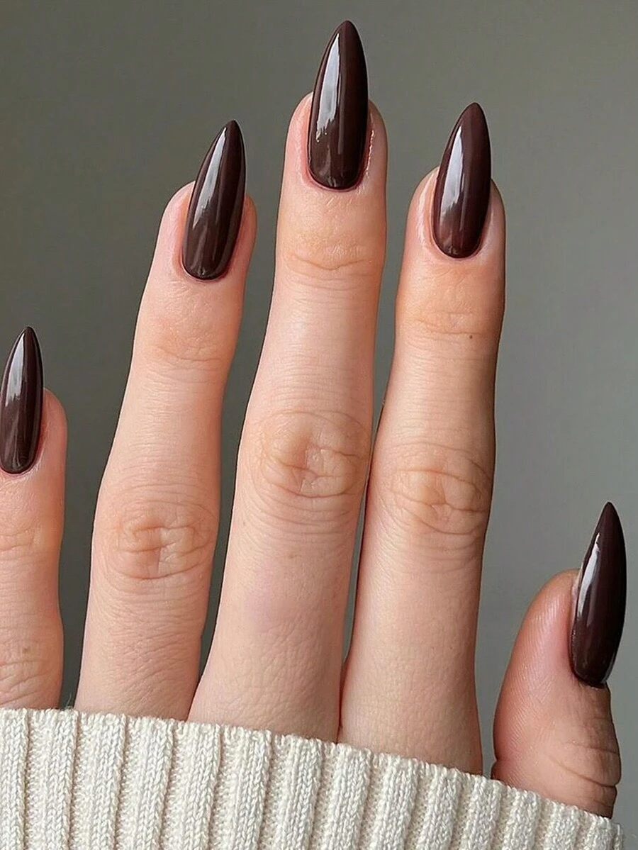Conjunto de 24 piezas de uñas postizas de forma almendra, color café marrón completamente cubiertas, con puntas para uñas + pegamento de gel + lima de uñas. Suministros para uñas postizas - Café integral - Ver 1