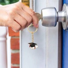 20个/10个装 男女通用毕业礼物 毕业帽钥匙扣/链，合金材质，励志文字，适合七月毕业季、返校礼物、毕业派对小礼物、背包装饰、手机/车钥匙扣、教师节礼物、送给闺蜜的礼物、学生/老师/同学纪念品、汽车配件包挂饰、可爱哥特风Y2K包包配件挂绳带证件套、汽车配件包挂饰、圣诞节汽车礼物、姐妹礼物创意 - 彩色 - 查看 6