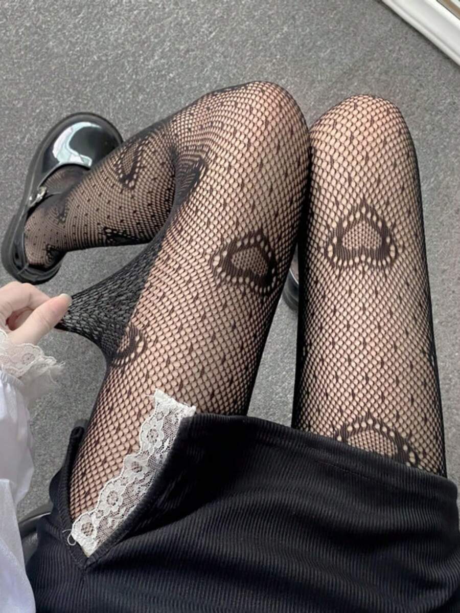 [1 Pair] Personality Colorful Hollow Out Big Heart Fishnet Stockings, Sexy & Cute & Fashionable