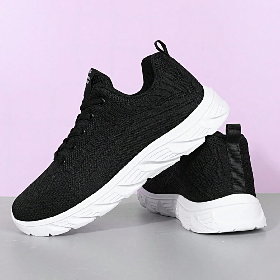 Men's Plus Size Casual Sports Shoes, New Breathable Mesh Fabric Comfortable Sneakers, Versatile Simple Design, Suitable For All Seasons