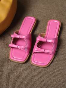 Women's French Style Bowknot Decoration Hollow Out Low-Heeled And Thick-Heeled (2.3cm) Slippers, Versatile And Fashionable For Summer