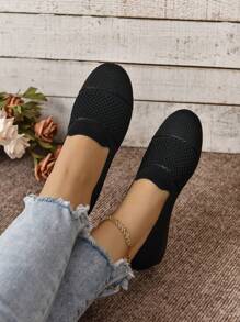 Women's Comfortable & Breathable Flat Slip-On Casual Sports Shoes