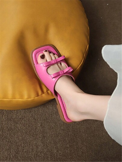 Women's French Style Bowknot Decoration Hollow Out Low-Heeled And Thick-Heeled (2.3cm) Slippers, Versatile And Fashionable For Summer