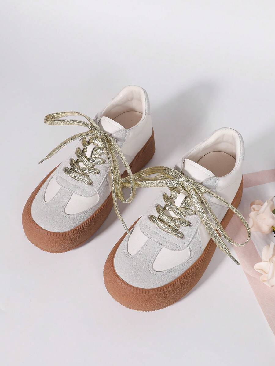 1 Pair 120cm Fashionable Gold Flat Shoelaces, Glittery Shoe Laces Accessories Suitable For Sneakers, Ice Skates