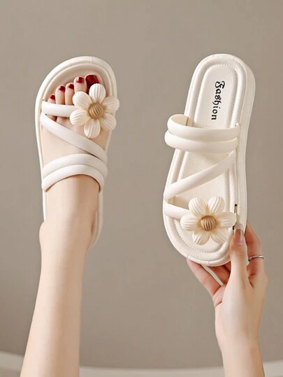 女性夏季抗菌防臭透氣厚柔軟輕便防滑舒適的新時尚圓頭平底白色涼鞋，適合休閒穿著、戶外活動、海灘假期、室內外舒適透氣白色平底女鞋、塑料拖鞋、平底涼鞋