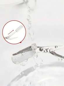 2 pièces Set de taille-sourcils en acier inoxydable avec rasoir sourcils incurvé et ciseaux à sourcils avec peigne. Outil de beauté convenant aux débutants, pour tout type de peau. Accessoires d'épilation pour hommes et femmes, épilation du visage, tondeuse à cheveux, tondeuse à cheveux, fournitures de barbier, coupe de cheveux, sac, organisateur, rangement, accessoires cheveux