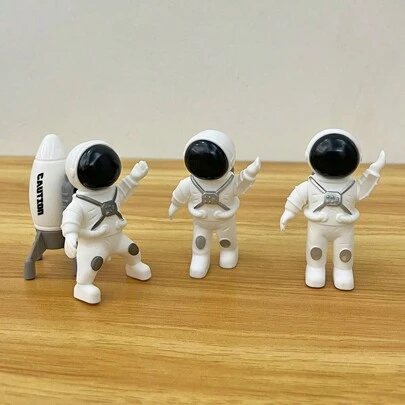 3 astronauti + 1 modellino di razzo e astronave, decorazione domestica da collezione, regalo, ornamento da interno (posa casuale), Rientro a Scuola