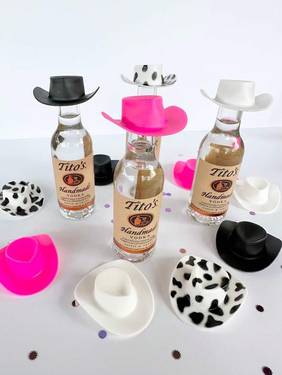 10PCS/30PCS/1 Set Of Mini Cowboy Hats, Plastic Mini Party Hats, Party Favors, Cowboy Hats, Suitable For Party Accessories, Doll Decorations, Game Cake Decorations, Wine Bottle Decorations, DIY Crafts - Black - View 1