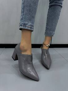 British Style Women's Fashionable Embossed Pointed Toe Deep Mouth Shoes Versatile Gray High Heel Thick Heel Comfortable Shoes