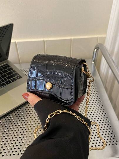 Diseño minimalista versátil, bolso cruzado pequeño de mujer de unicolor, cierre con solapa, nueva bolsa de hombro pequeña/mediana de moda