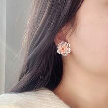 1對歐美風格透明浪漫水晶山茶花耳釘,優雅夢幻設計,時尚女性日常配飾 - 透明多層花朵耳環 - 查看 5