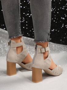 2024年女式粗跟羅馬涼鞋,切割設計,腳趾開口,腳踝帶和扣環閉合,適合夏日穿搭 - 灰色 - 查看 5