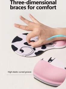 1个可爱卡通绵羊造型硅胶鼠标垫，带腕托和3D效果，适合返校季、游戏等场合，是办公桌配件、办公用品的理想之选。 - 黑與白 - 查看 3