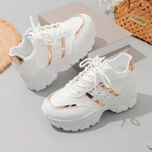 2024 Mới Của phụ nữ Cổ điển Đúng mốt Nhẹ , Thoải mái Đế dày Giày thể thao Với Khuôn viên đại học Phong cách - Nhiều màu - Xem 3