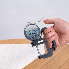 1入切割可調整eva抽屜墊,防潮、抗水、防油,廚房櫥櫃櫃子、衣櫥、冰箱桌椅墊子、置物架,尺寸為11.81*118.11寸/17.72*118.11寸,透明顏色 - 白色 - 查看 6