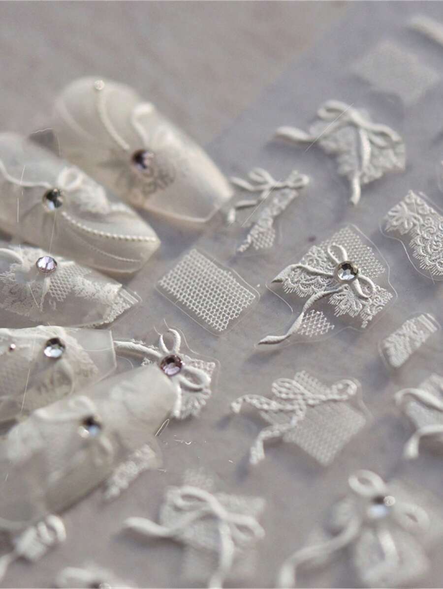 1张白色蕾丝蝴蝶结5D水晶钻石美甲贴纸美甲贴花设计美甲工具DIY美甲用品 - 白色 - 查看 1