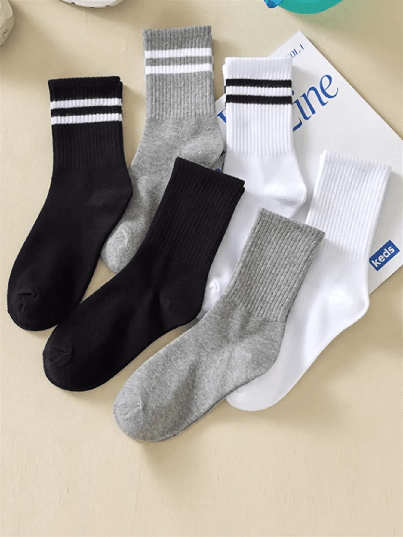 6双男女款条纹透气户外中筒网球袜，秋季 - 彩色 - 查看 1