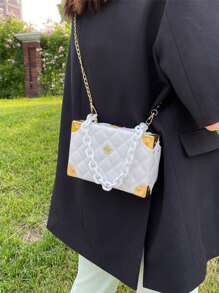 1pc Solid Color PU Leather Quilted Handbag, Women Small Square Bag, Clutch Wallet With Metal Lock Chain, Shoulder Bag, Hard Case Box, Suitable As Gift