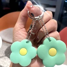 Cute 1pc Flower Keychain Key Cover, Multicolor Flower Design Pvc Rubber Keychain Cover, Universal For Car Key/Door Key, Creative Gift For Men And Women Car Accessories Bag Charm School Goth Y2k Bag Accessories Lanyards With Id Holder Car Accessories Bag Charms Christmas