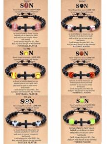 1 件運動風格和串珠手鍊,帶啞光黑石和足球吊飾,由媽媽手工製作,帶祝福語。送給兒子和女兒的完美禮物