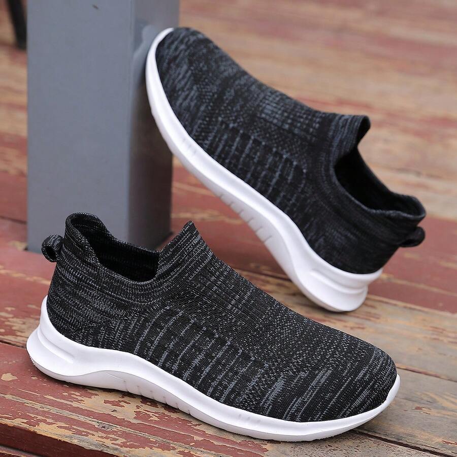 一雙男士純色襪套運動鞋，時尚百搭 - 黑色 - 查看 1