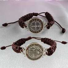 2 Stücke/satz Antik Versilberte San Benito Armbänder Mit Großer Medaille, Handgefertigt In Rot, Schwarz Und Blau Geflochtenem Schutzarmband, Einstellbare Größe 0,95 Zoll, Saint Benedict Medaille Armband Benediktiner Serenity Blessing Friendship Armband Geschenk Für Frauen Und Männer