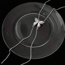 1件簡約時尚個性化金屬銀蝴蝶墜飾頸鍊,可調節長度和多種穿法,適用於女性