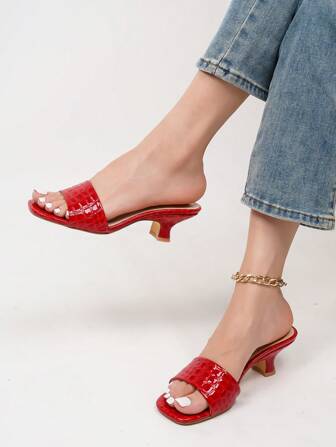 全新女士鳄鱼纹粗跟穆勒凉鞋，适合夏季情人节穿着