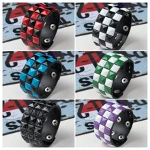 1 chiếc Vòng tay nam PU ba lớp được sơn phun và đính đinh tán theo phong cách Punk & Casual cá nhân hóa, Vòng đeo tay Unisex sành điệu, Vòng tay cặp đôi đơn giản & thời trang, Vòng tay học sinh phong cách Rock & Roll - Nhiều màu - Xem 15