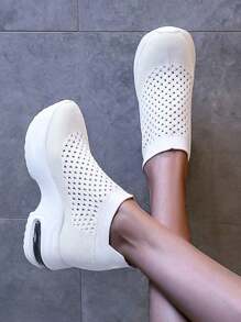 Women's Thick-Soled Elevator Shoes With Mesh Upper, Spring/Summer 2024 New Arrival, Slouchy Slip-On, Casual & Versatile, Soft Bottom, White