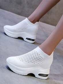 Women's Thick-Soled Elevator Shoes With Mesh Upper, Spring/Summer 2024 New Arrival, Slouchy Slip-On, Casual & Versatile, Soft Bottom, White