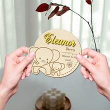 1 Tấm bảng tên tùy chỉnh, Bảng thông báo sinh nhật cá nhân hóa, Bảng tên trẻ sơ sinh tùy chỉnh, Quà tặng cá nhân hóa, Chủ đề động vật, Bao gồm tên, ngày sinh, cân nặng và chiều dài, Tấm gỗ, Thẻ cột mốc, Phụ kiện chụp ảnh bệnh viện, Dấu mốc hàng tháng, Trang trí phòng trẻ đáng yêu, Lý tưởng cho sinh nhật, kỷ niệm, Ngày Valentine, Ngày của Mẹ, Ngày của Cha, Quà tặng cặp đôi, Quà tặng cho cô ấy, Quà tặng cho anh ấy, Quà tốt nghiệp - Kiểu 1 - Xem 3